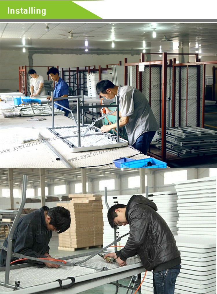 Открытый пластиковый складной стол